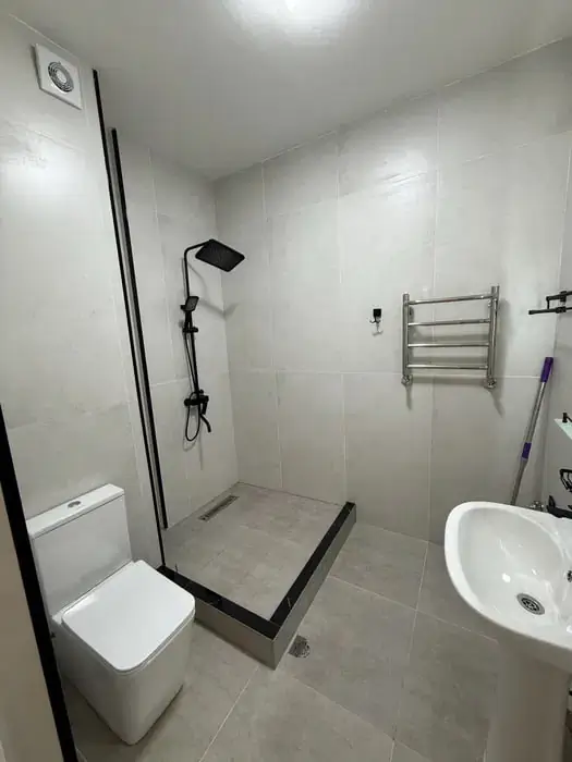 Сдается 2-комнатная квартира − 60 м²