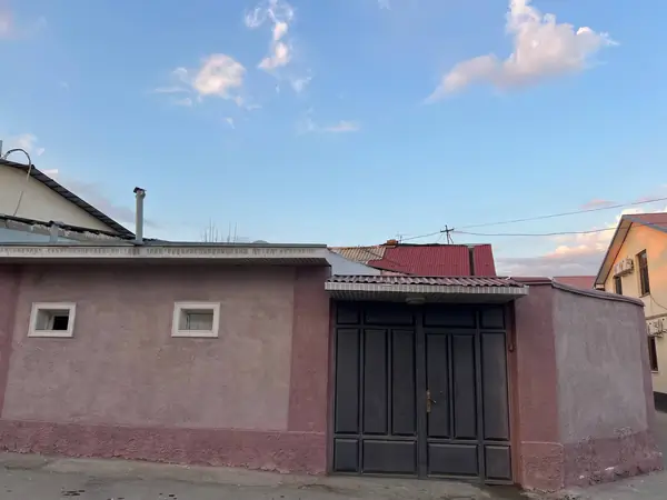 1 qavatli uy − 80 m², 2.6 sot. 