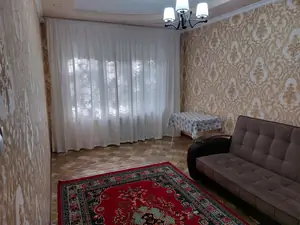 3 xonali kvartira − 100 m², 1/4 qavat