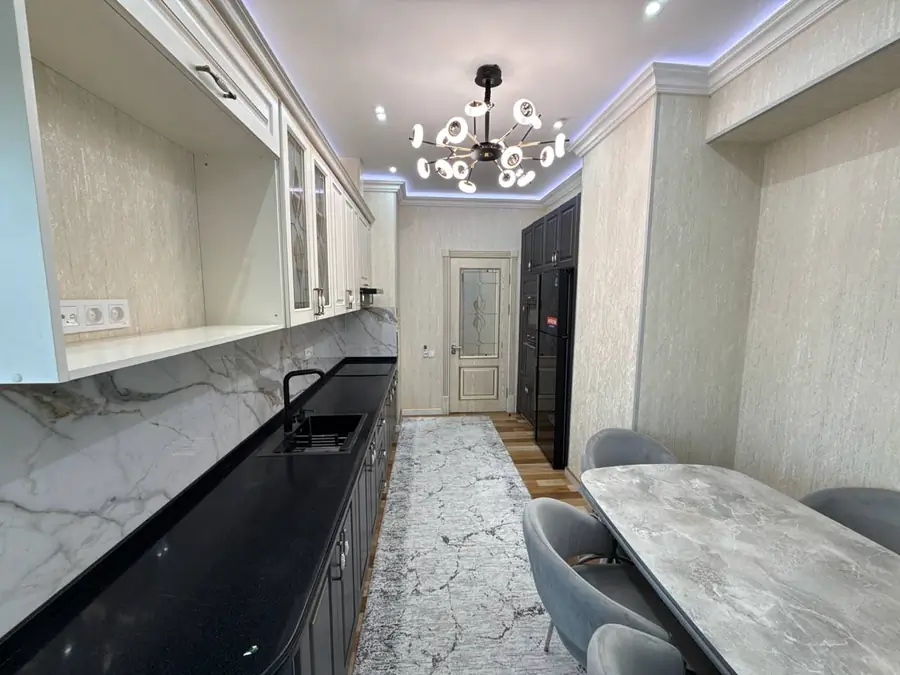 Ijaraga 3 xonali kvartira − 100 m²