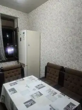 Сдается 2-комнатная квартира − 50 м²