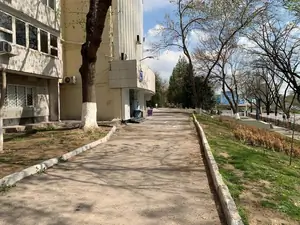 Ijaraga ofis − 130 m²