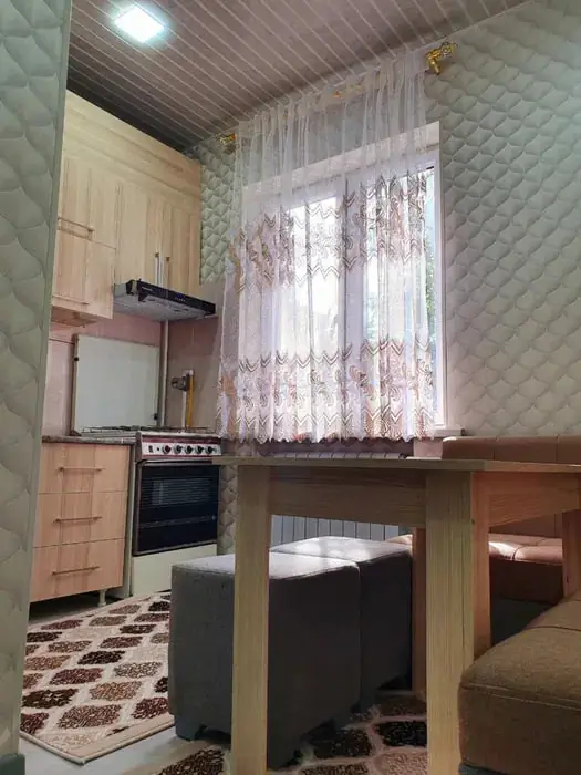 Сдается 2-комнатная квартира − 60 м²