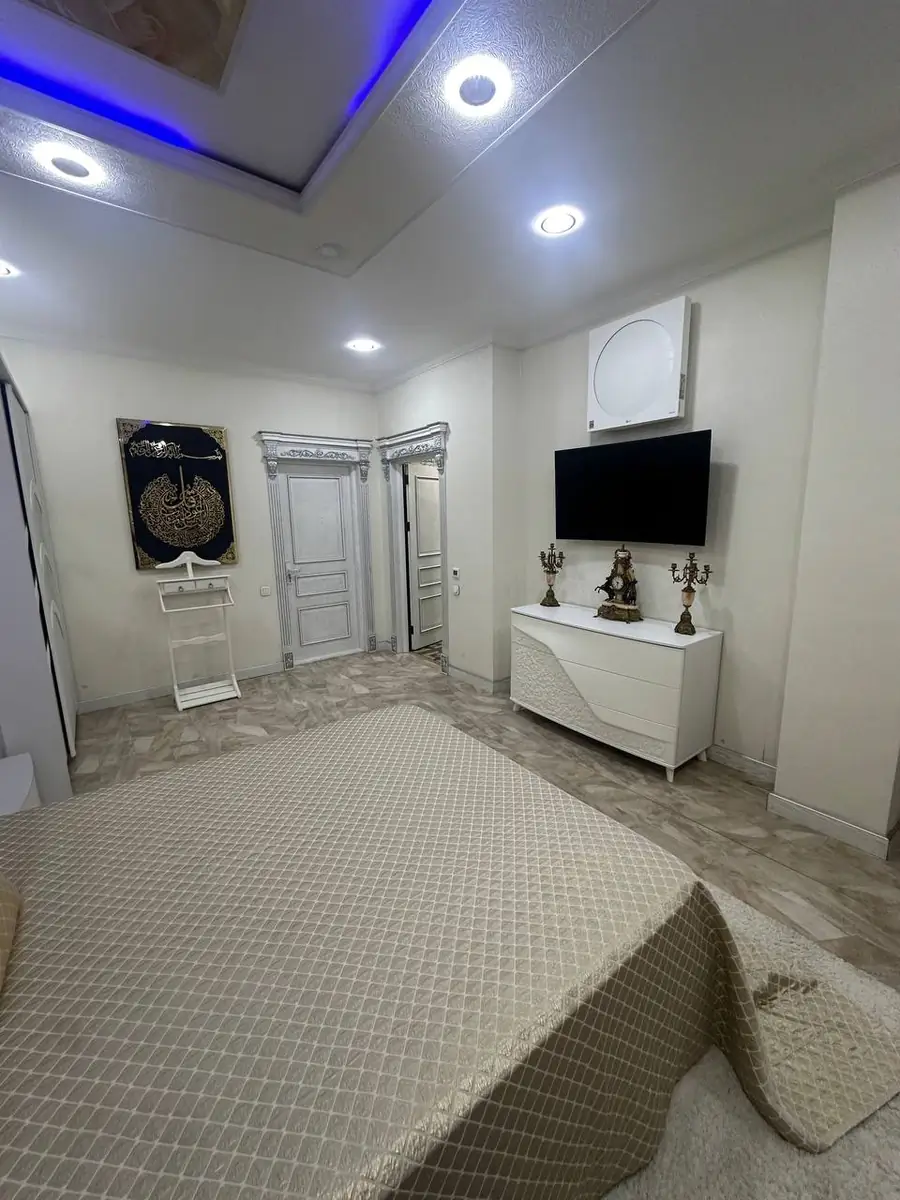 Ijaraga 3 xonali kvartira − 102.1 m²