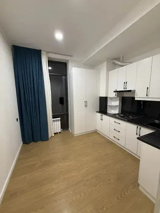 2-комнатная квартира − 60 м², 4/12 этаж