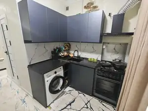 2 xonali kvartira − 42 m², 3/5 qavat