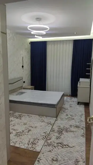 2 xonali kvartira sotiladi − 70 m²