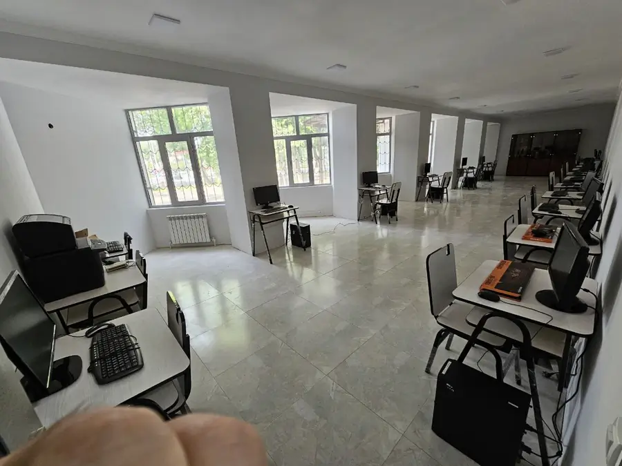 Ijaraga ofis − 4300 m²