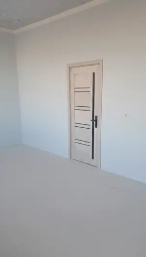 Продается 1-этажный дом − 650 м²