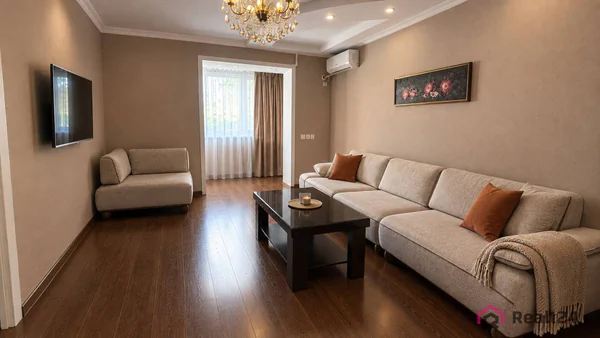 Ijaraga 3 xonali kvartira − 83 m²