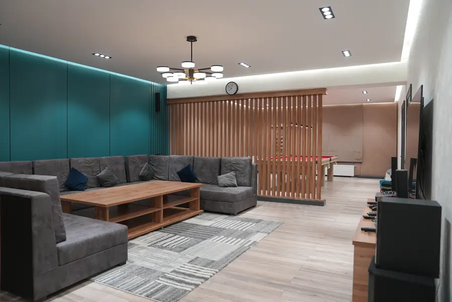 Sutkabay 4 qavatli uy − 650 m²