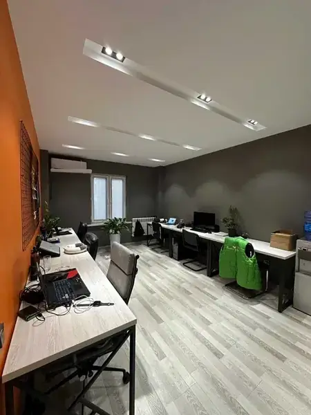 Ofis − 150 m², 1/9 qavat