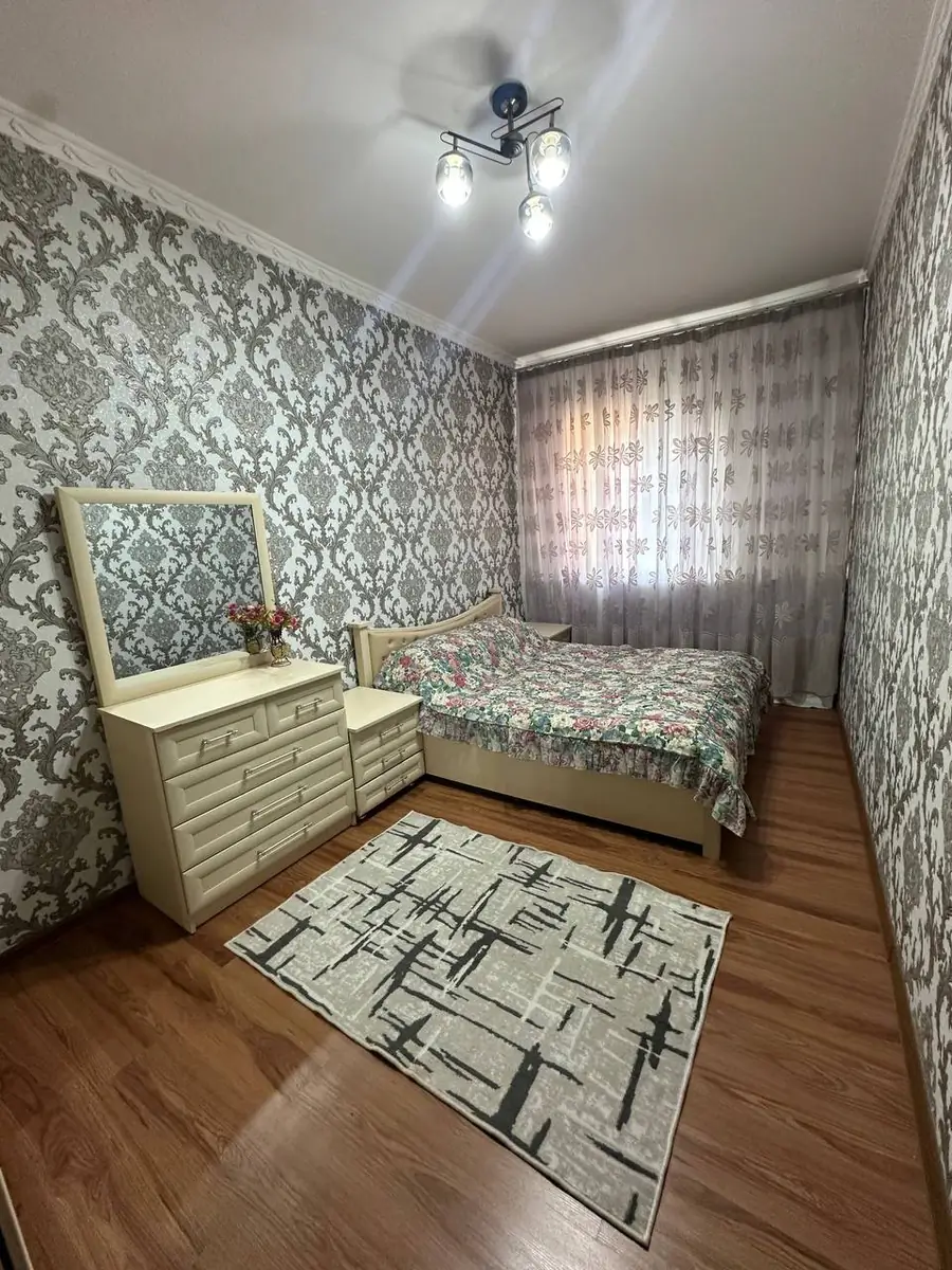 Ijaraga 2 xonali kvartira − 60 m²