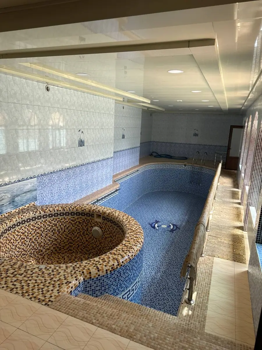 Ijaraga 4 qavatli uy − 1200 m²