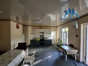 Ijaraga 1 qavatli uy − 350 m²