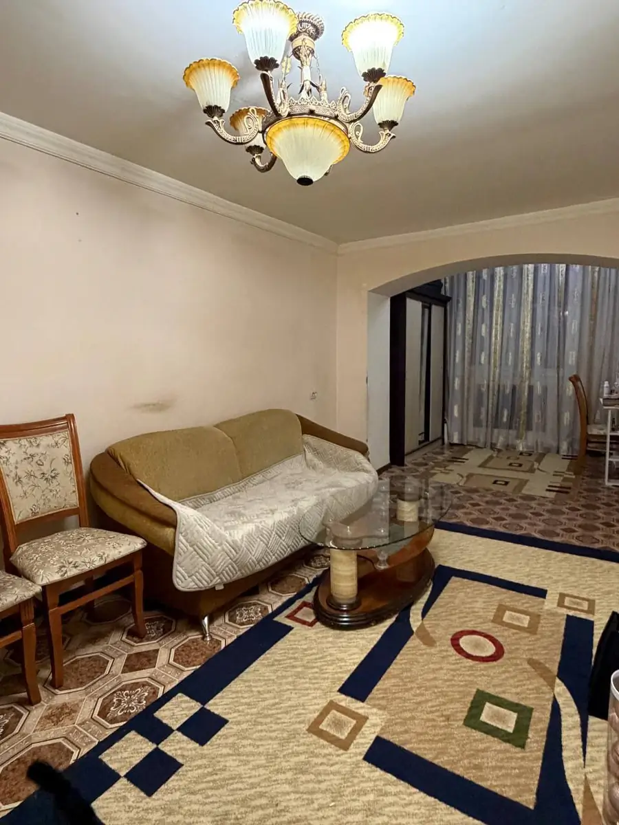 Сдается 3-комнатная квартира − 68 м²