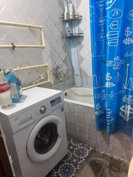 Сдается 3-комнатная квартира − 50 м²