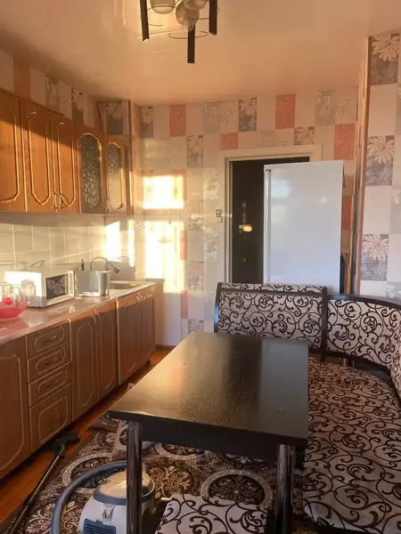 3-комнатная квартира − 81 м², 6/9 этаж