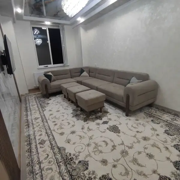 4 xonali kvartira − 100 m², 5/5 qavat
