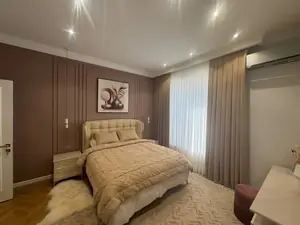 2 qavatli uy sotiladi − 380 m²