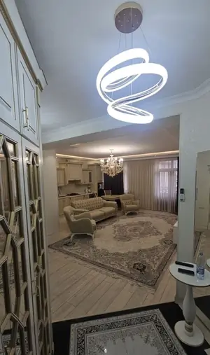 2 xonali kvartira − 70 m², 7/8 qavat