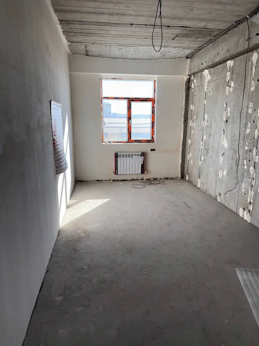 Продается 3-комнатная квартира − 103.1 м²