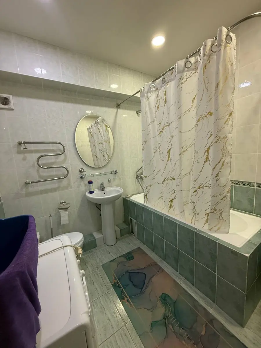 Ijaraga 3 xonali kvartira − 72 m²