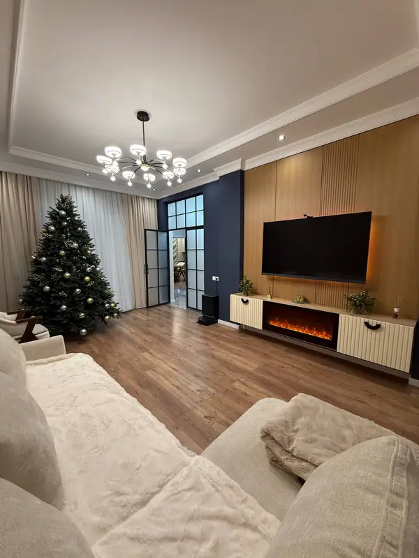 2 qavatli uy sotiladi − 170 m²
