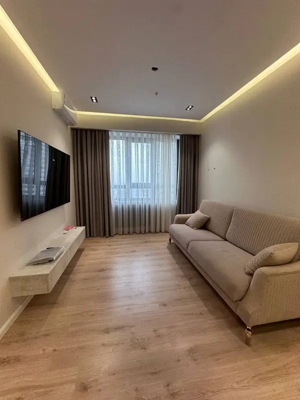 2 xonali kvartira − 57 m², 19/25 qavat