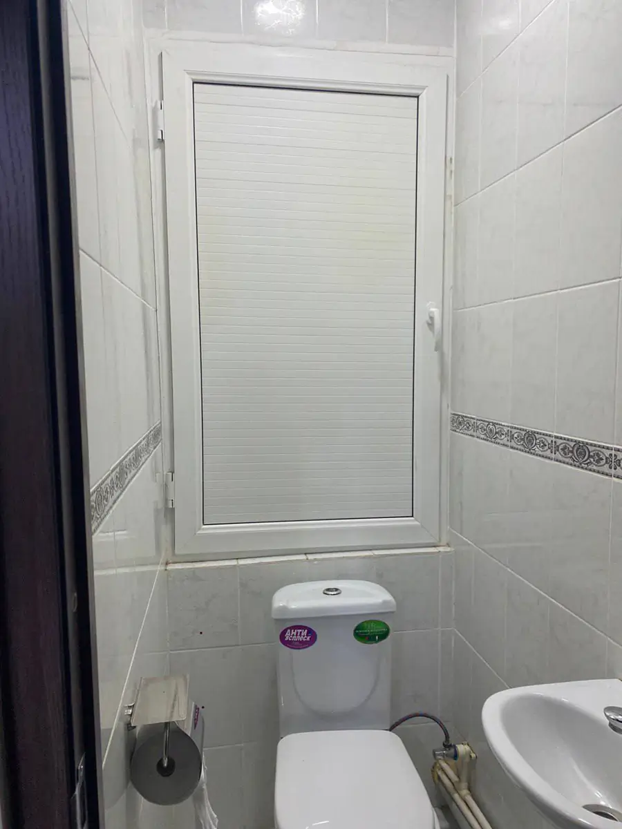 4 xonali kvartira sotiladi − 92 m²