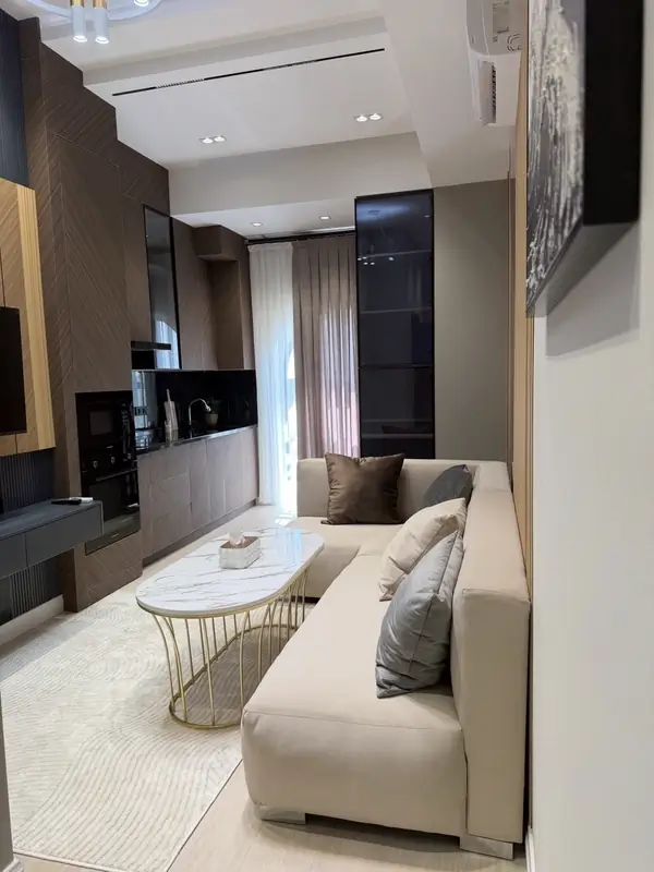 2 xonali kvartira − 42 m², 8/8 qavat