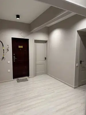 4 xonali kvartira − 89 m², 1/9 qavat