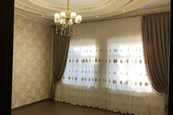 Ijaraga 3 qavatli uy − 400 m²