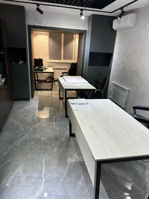 Ijaraga ofis − 100 m²