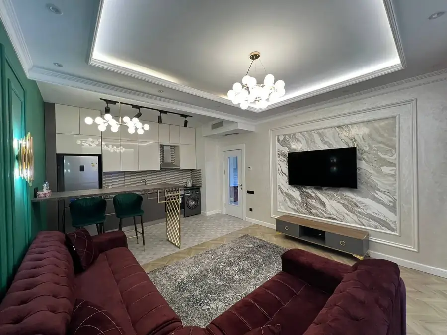 Сдается 2-комнатная квартира − 57 м²