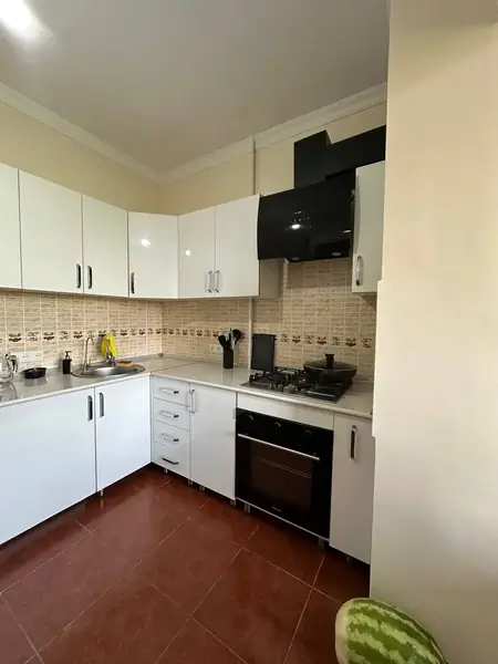 4-комнатная квартира − 90 м², 3/4 этаж