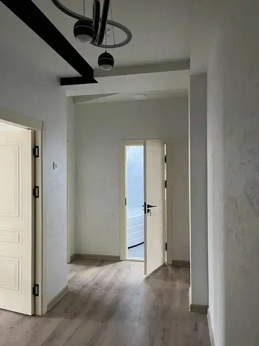 Продается 3-комнатная квартира − 110 м²