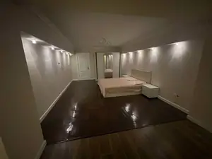 Ijaraga 3 xonali kvartira − 110 m²