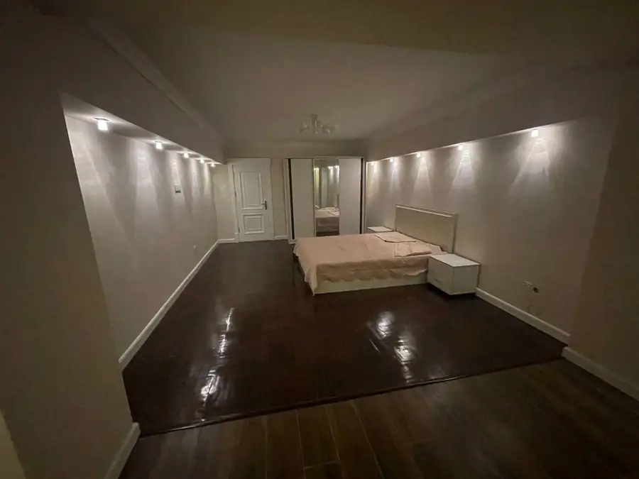 Ijaraga 3 xonali kvartira − 110 m²