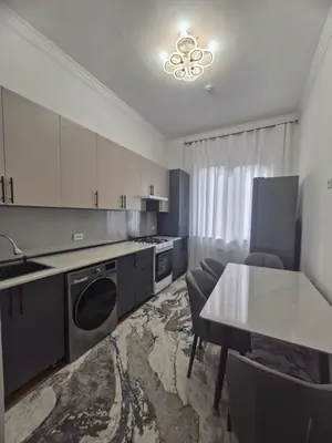 Сдается 3-комнатная квартира − 75 м²
