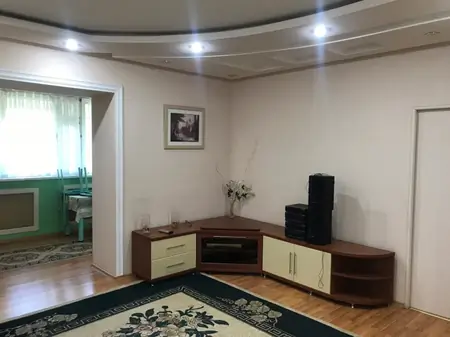 3 xonali kvartira − 85 m², 2/4 qavat