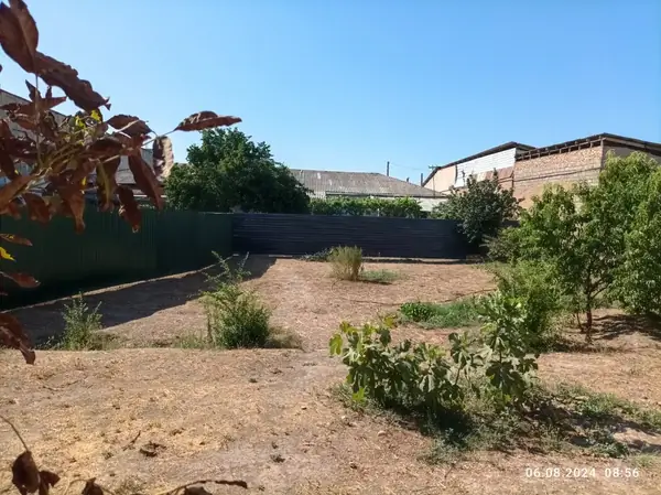 Участок − 5 сот.