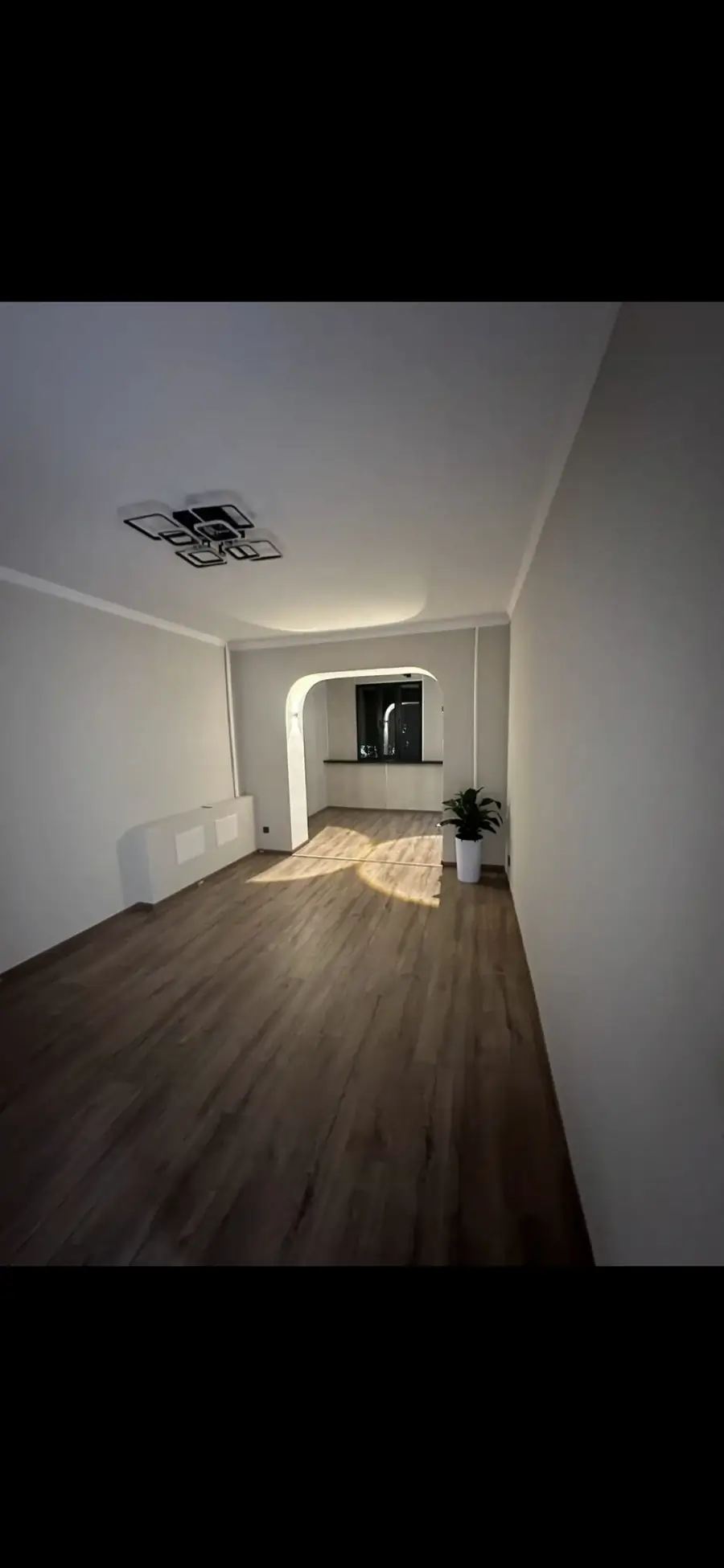 2 xonali kvartira sotiladi − 68 m²