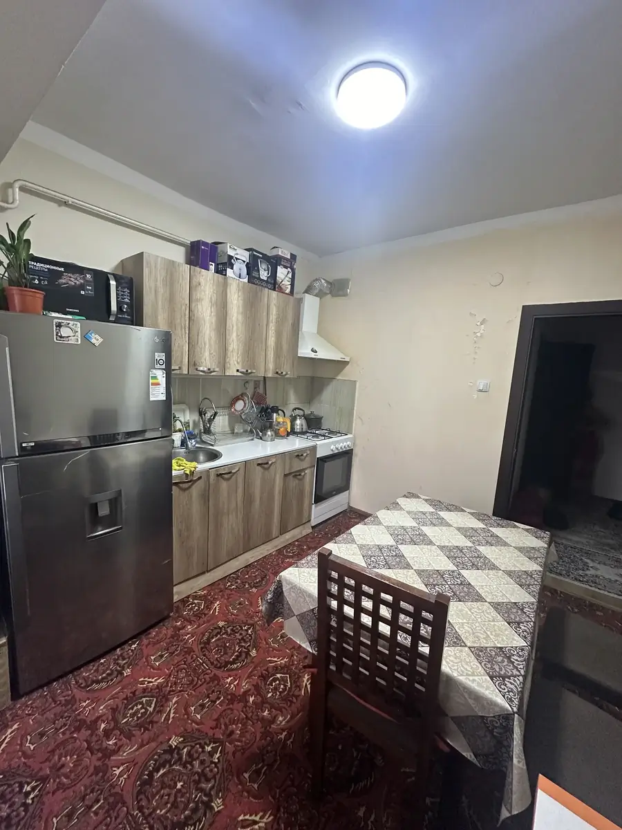 Продается 2-комнатная квартира − 54 м²