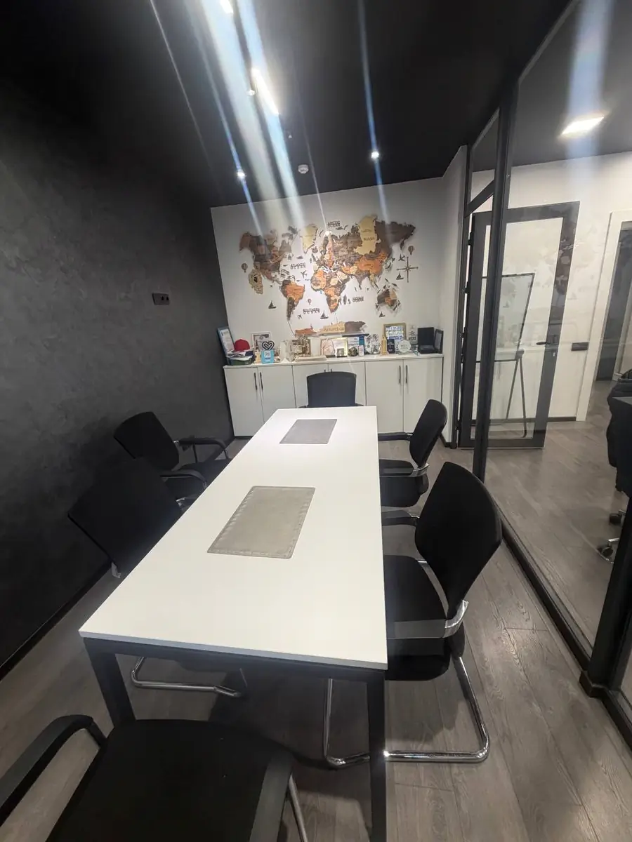 Ijaraga ofis − 164 m²