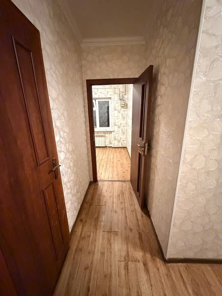 2 xonali kvartira sotiladi − 55 m²