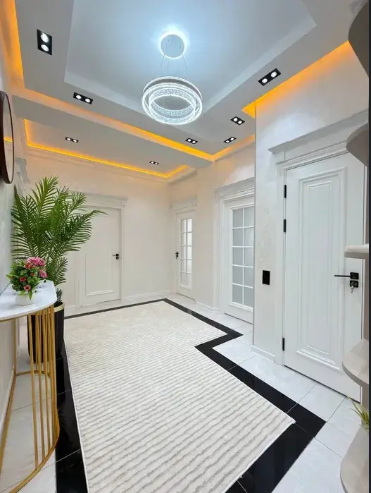 3 xonali kvartira sotiladi − 93 m²