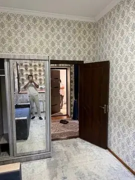2 xonali kvartira sotiladi − 42 m²