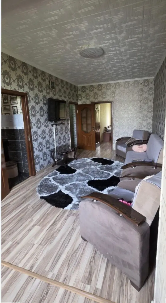 Ijaraga 3 xonali kvartira − 70 m²