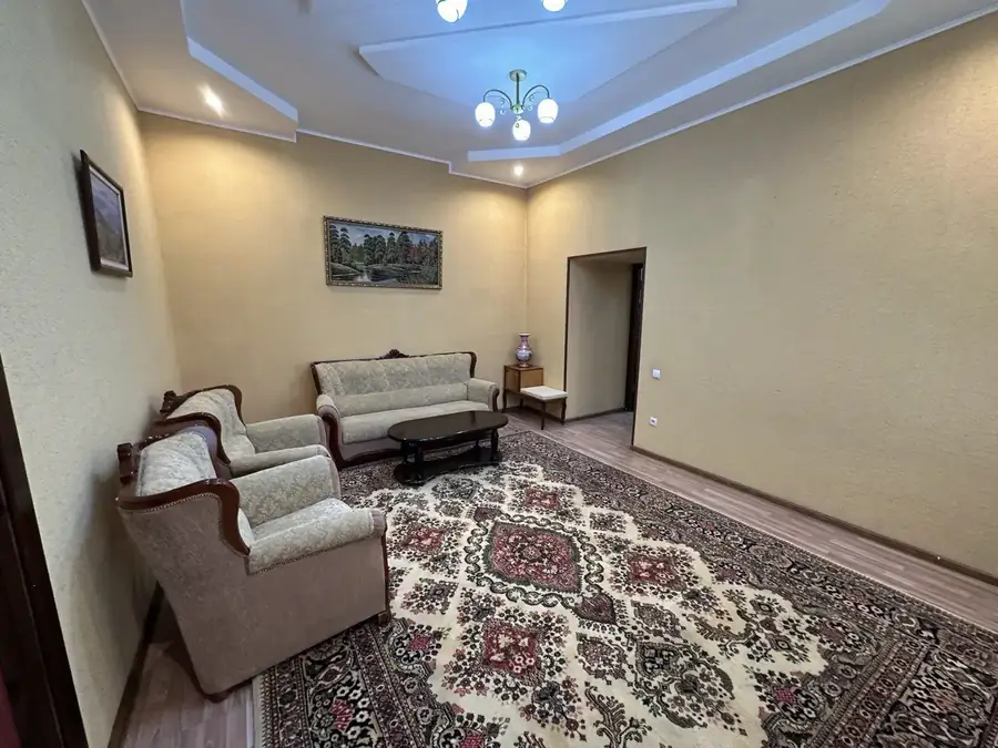 Ijaraga 2 xonali kvartira − 60 m²